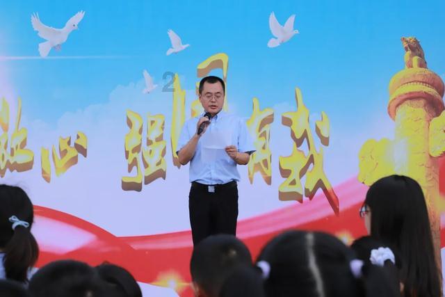 我有套房子有贷款还没下证现在可以卖吗？游戏画面